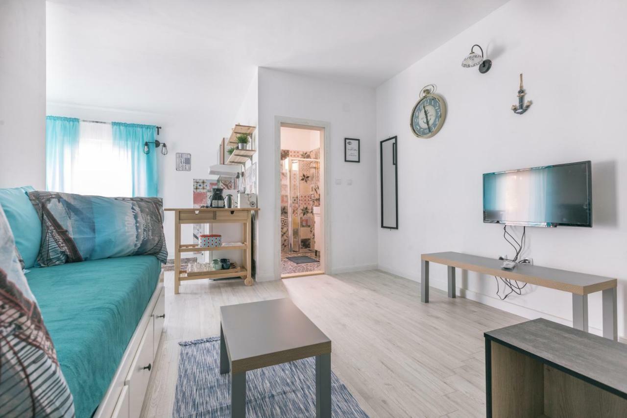 Hedon-Stone Apartment Starigrad Paklenica Bagian luar foto