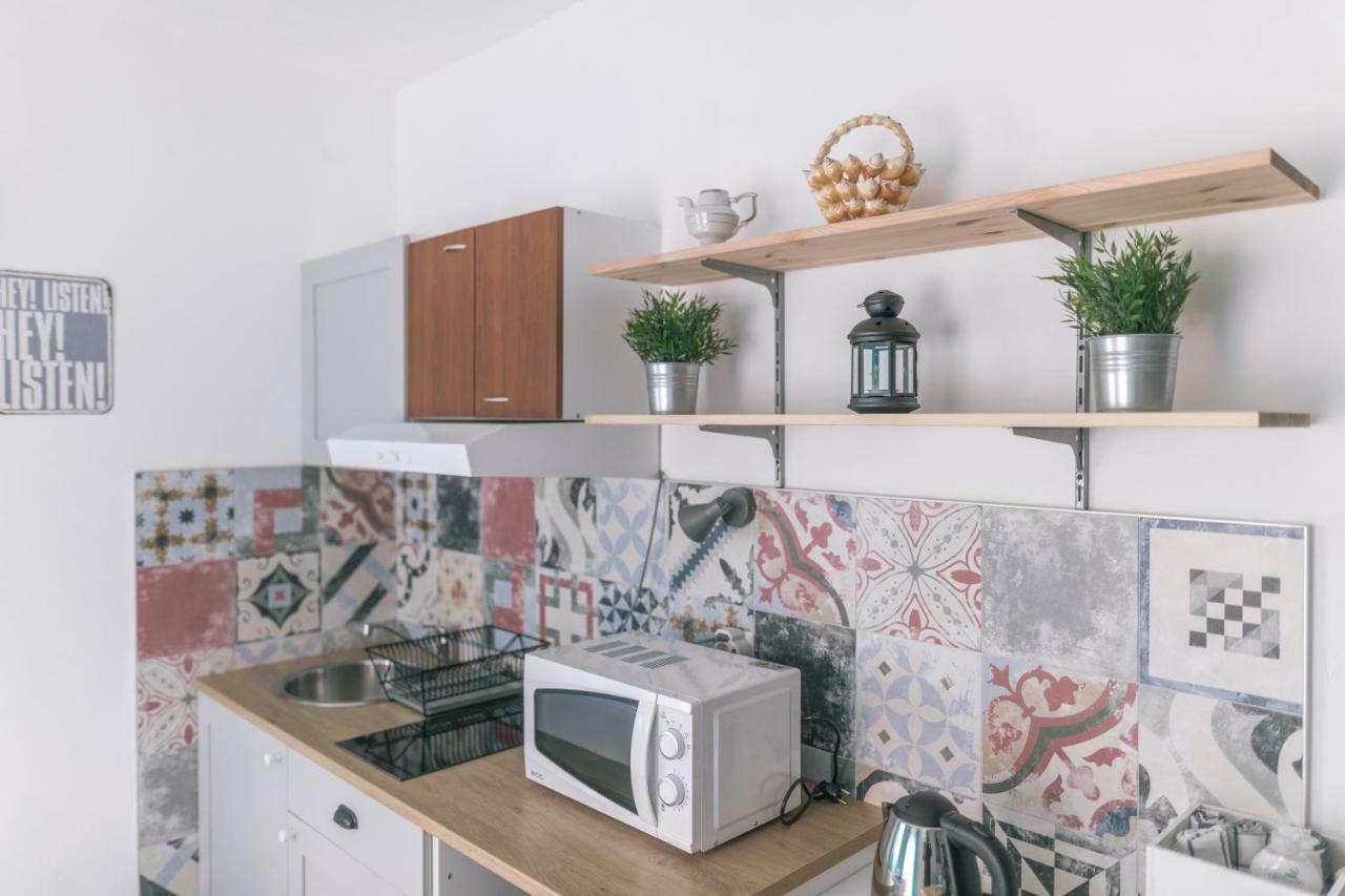Hedon-Stone Apartment Starigrad Paklenica Bagian luar foto