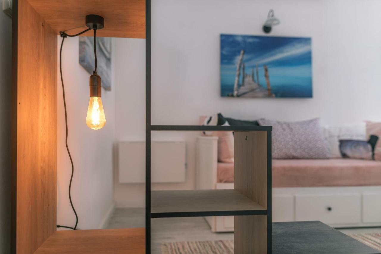 Hedon-Stone Apartment Starigrad Paklenica Bagian luar foto