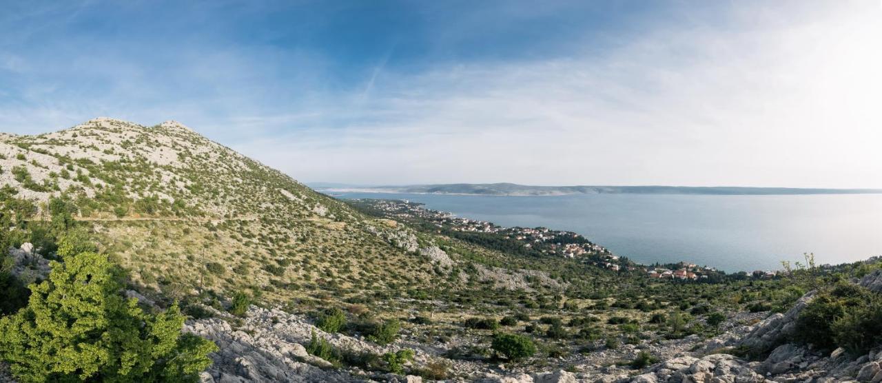 Hedon-Stone Apartment Starigrad Paklenica Bagian luar foto