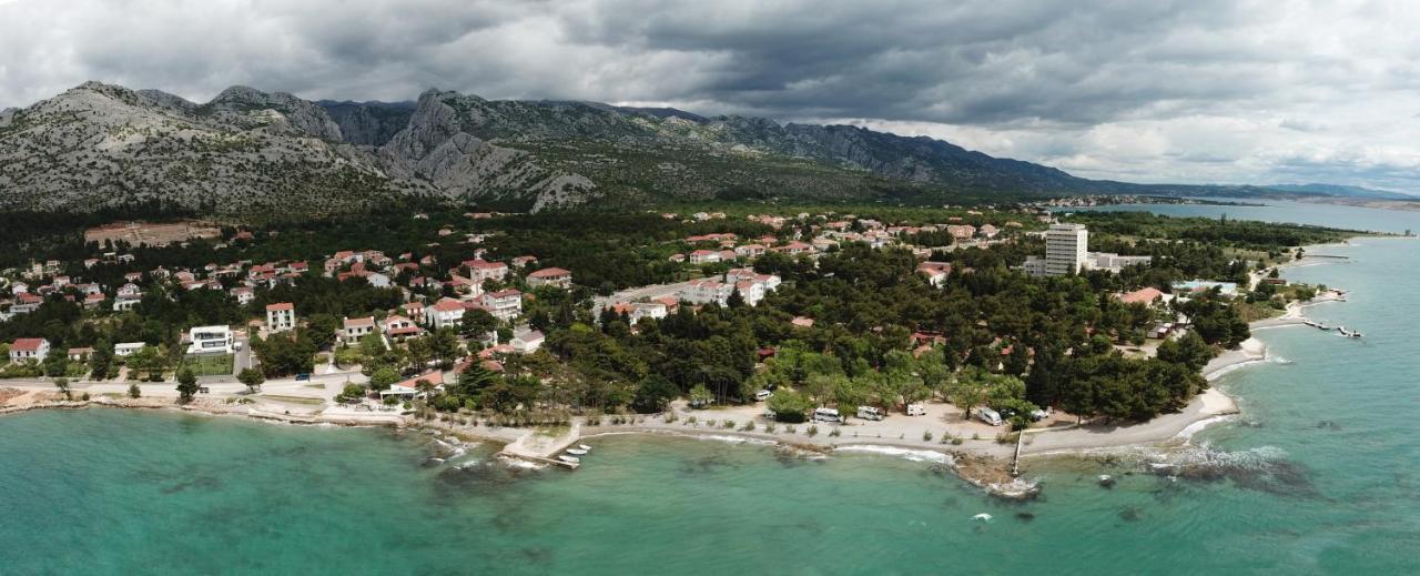 Hedon-Stone Apartment Starigrad Paklenica Bagian luar foto